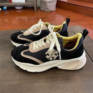 Tory Burch Good Luck Trainer Size 7
